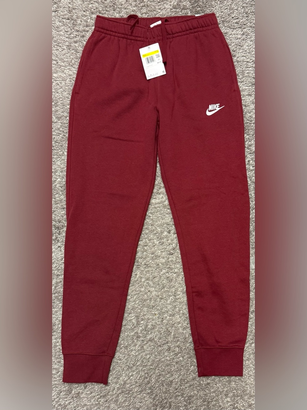 NWT Men’s Nike Maroon Joggers; Reg Length, Taper Leg, STD Fit, Size S